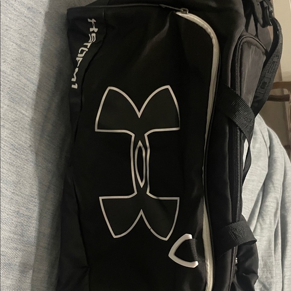 Under Armour Black and Gray Duffel Bag - Picture 1 of 5